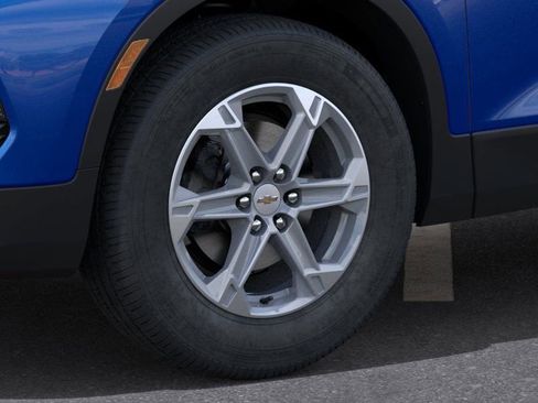 New 2026 Chevrolet Blazer LT image 9