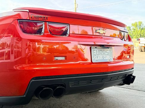 Used 2013 Chevrolet Camaro ZL1 RWD image 15
