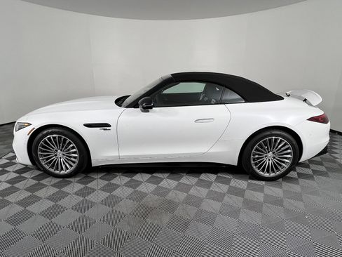 Used 2024 Mercedes-Benz SL 43 AMG image 9