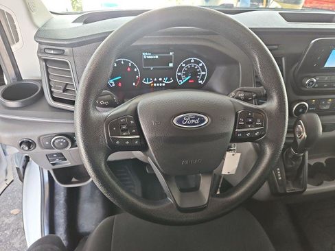 Used 2025 Ford Transit 250 Low Roof w/ Exterior Upgrade Package RWD image 11