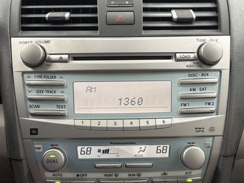 Used 2007 Toyota Camry XLE FWD image 13