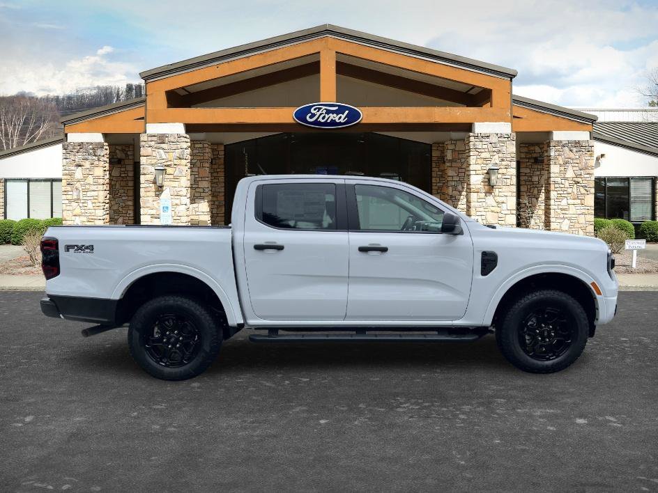 New 2026 Ford Ranger XLT w/ FX4 Off-Road Package AWD/4WD image 4
