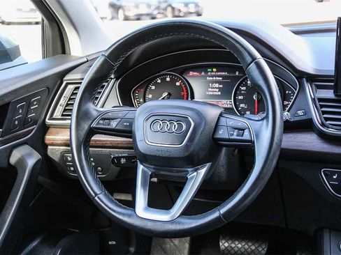 Used 2023 Audi Q5 2.0T Premium w/ Convenience Package image 15