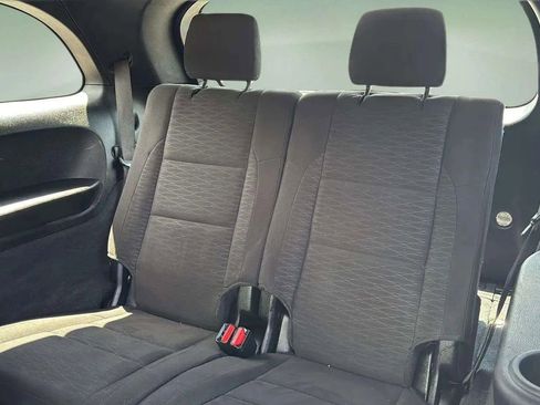 Used 2019 Dodge Durango SXT image 19