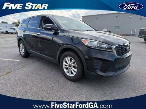 Used 2019 Kia Sorento FWD image 1