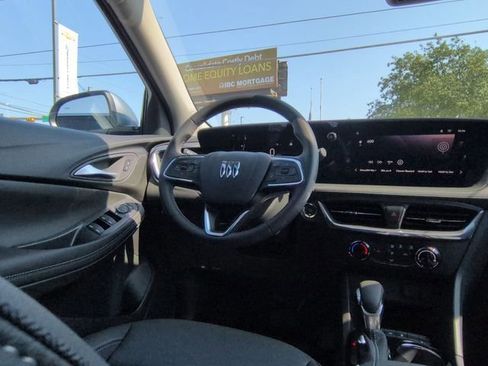 New 2026 Buick Encore GX Preferred image 7