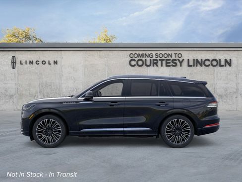 New 2026 Lincoln Aviator Black Label w/ Dynamic Handling Package AWD/4WD image 3