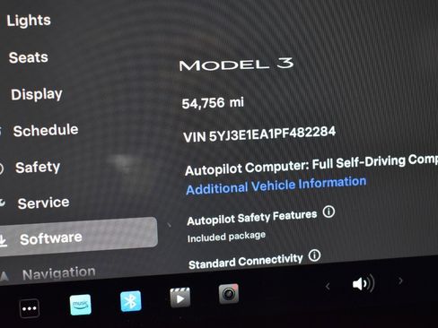 Used 2023 Tesla Model 3 Standard Range image 26