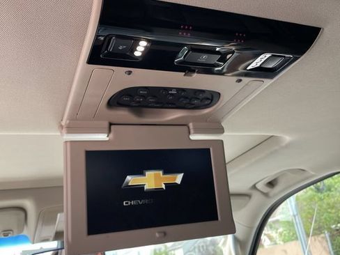 Used 2017 Chevrolet Tahoe Premier AWD/4WD image 8