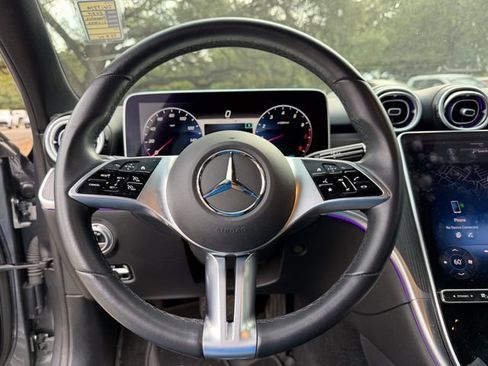 Used 2024 Mercedes-Benz C 300 Sedan image 9
