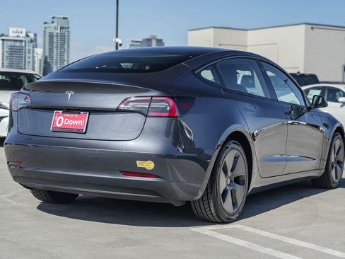 Used 2022 Tesla Model 3 Long Range AWD/4WD image 6