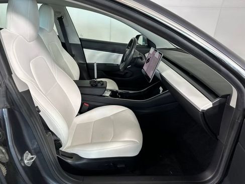 Used 2019 Tesla Model 3 Long Range image 27