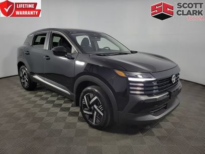 Used 2025 Nissan Kicks SV w/ Charging Package