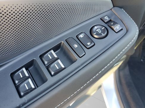 Certified 2026 Acura MDX FWD w/ Technology Package image 8