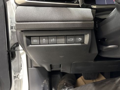 New 2026 Toyota Camry LE w/ Convenience Package AWD/4WD image 17