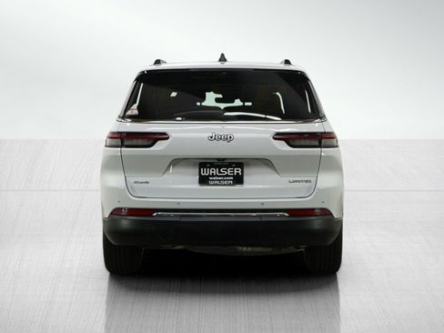 Used 2024 Jeep Grand Cherokee L Limited w/ Luxury Tech Group II image 4