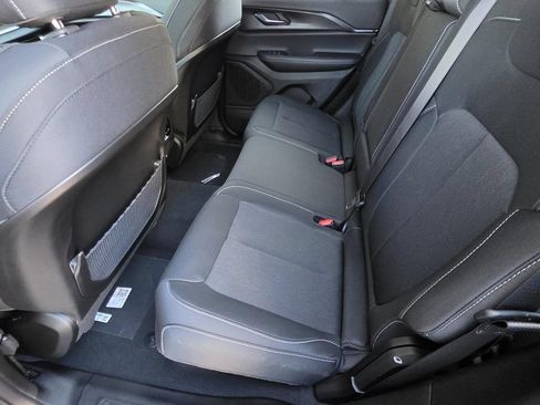 New 2025 Jeep Grand Cherokee Laredo X w/ Luxury Tech Group I RWD image 10