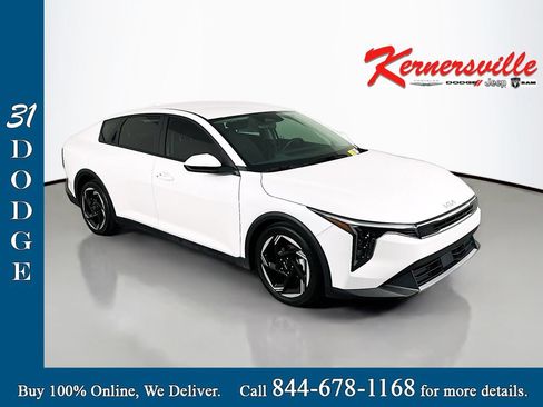 Used 2025 Kia K4 EX FWD image 1