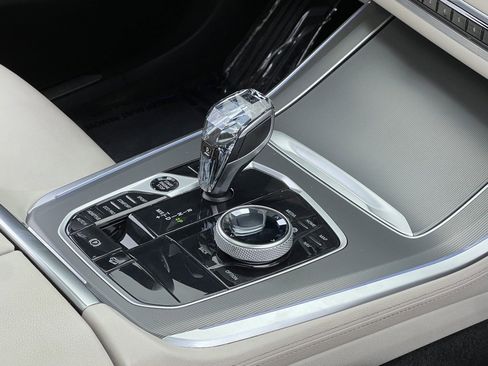 Used 2021 BMW X5 xDrive40i w/ Executive Package 3 image 37