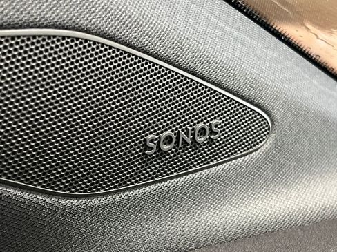 Used 2022 Audi Q4 e-tron Premium Plus image 20