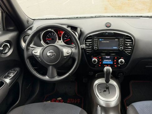 Used 2014 Nissan Juke SV w/ Navigation Package FWD image 12