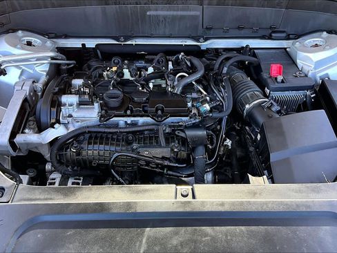 Used 2018 Volvo XC90 T6 Momentum w/ Convenience Package image 32