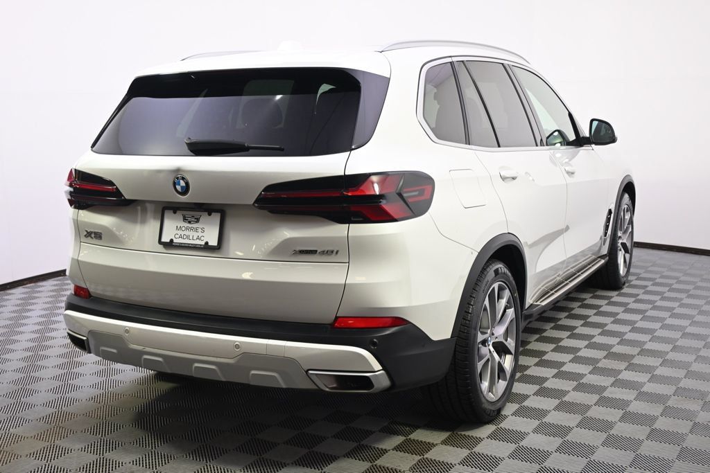 Used 2024 BMW X5 xDrive40i AWD/4WD image 6