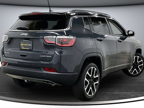 Used 2018 Jeep Compass Limited AWD/4WD image 6