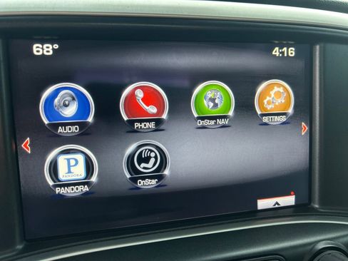 Used 2014 GMC Sierra 1500 SLT w/ SLT Crew Cab Value Package image 27