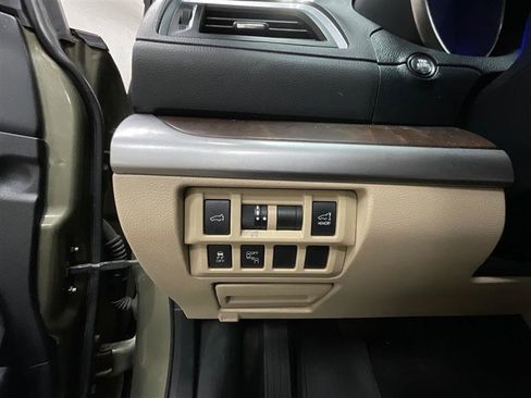 Used 2015 Subaru Outback 3.6R Limited image 18
