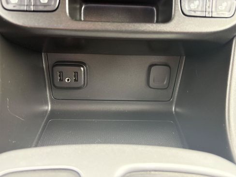 Used 2021 Chevrolet Colorado ZR2 AWD/4WD image 27