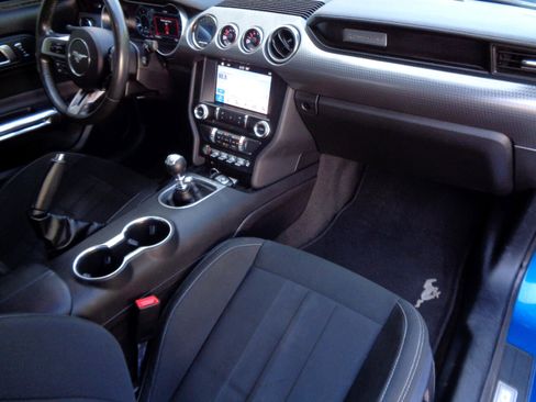 Used 2018 Ford Mustang GT w/ GT Performance Package image 29