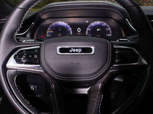 New 2025 Jeep Grand Cherokee L Overland image 20