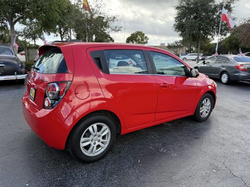 Used 2015 Chevrolet Sonic LT image 7