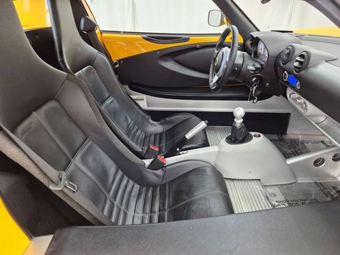 Used 2005 Lotus Elise RWD image 25