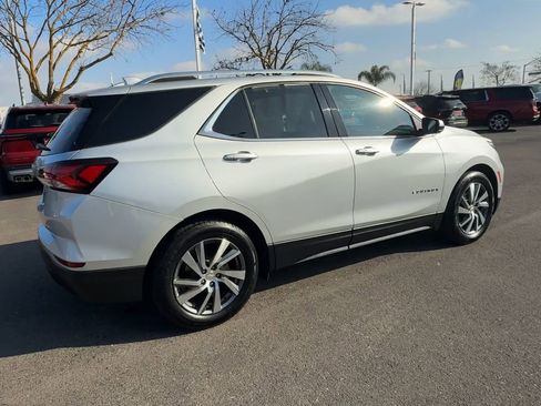 Used 2022 Chevrolet Equinox Premier image 7
