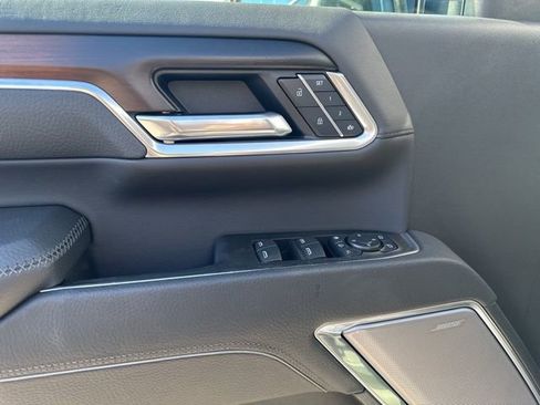 New 2025 GMC Sierra 2500 Denali w/ Denali Reserve Package image 15