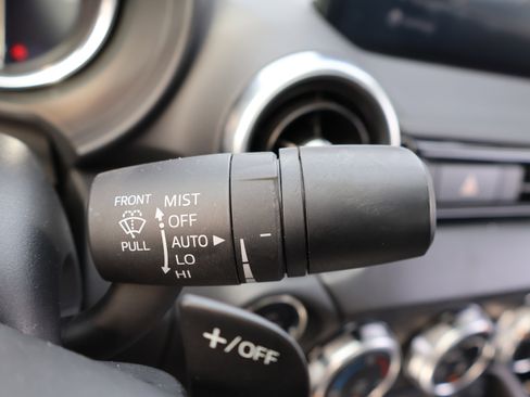 Used 2024 MAZDA MX-5 Miata RF Grand Touring image 33