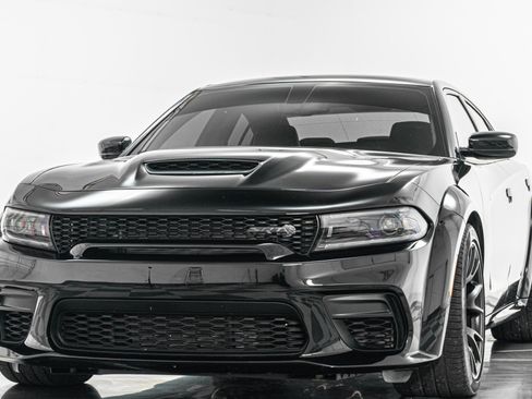Used 2023 Dodge Charger SRT Hellcat w/ Harman/Kardon Audio Group RWD image 5