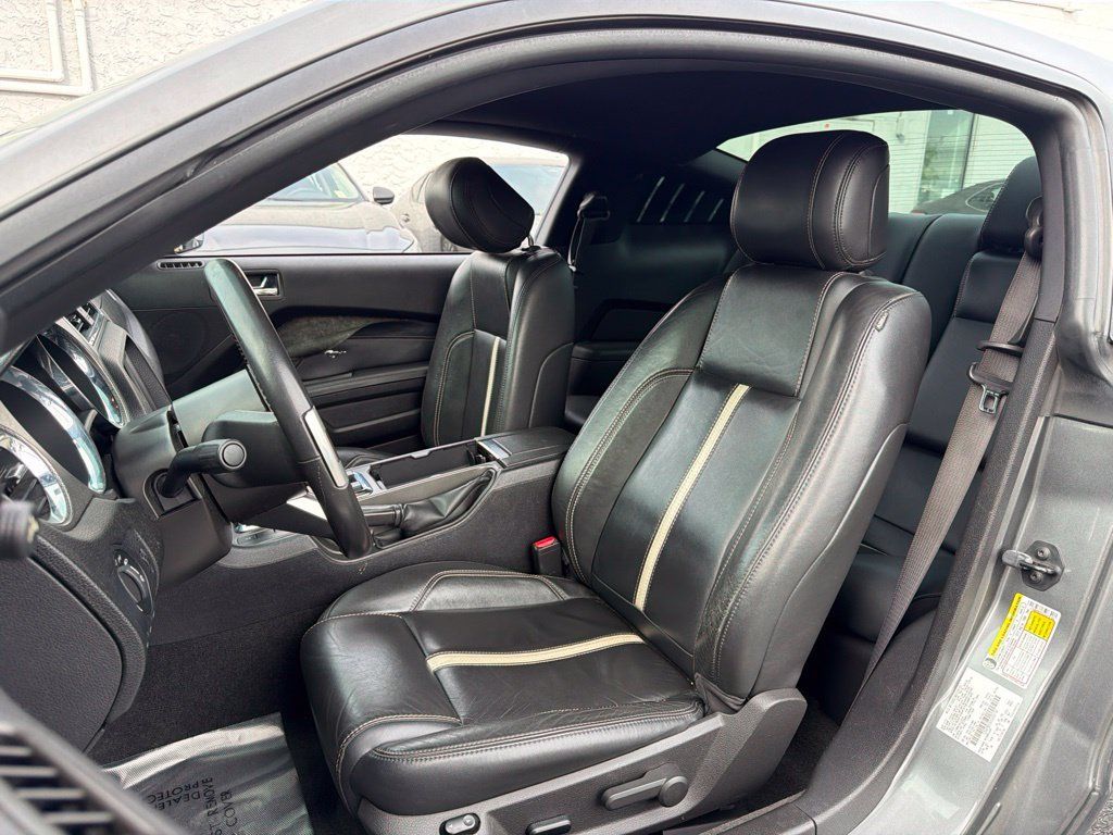 Used 2012 Ford Mustang GT Premium w/ Electronics Pkg RWD image 24