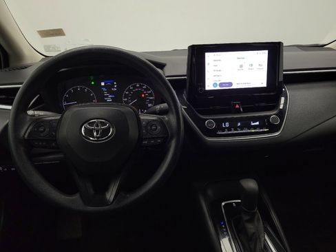 Used 2023 Toyota Corolla LE image 22