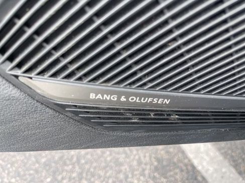 Used 2018 Audi A4 2.0T Premium Plus w/ Premium Plus Package AWD/4WD image 10