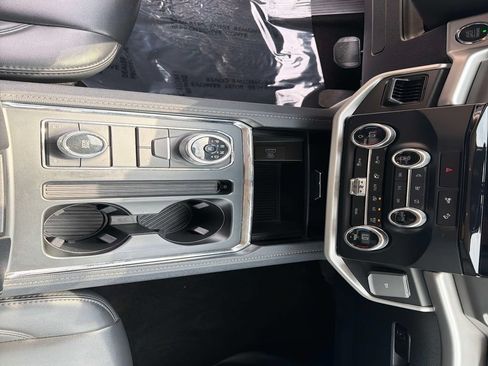 Used 2023 Ford Expedition Max XLT AWD/4WD image 28