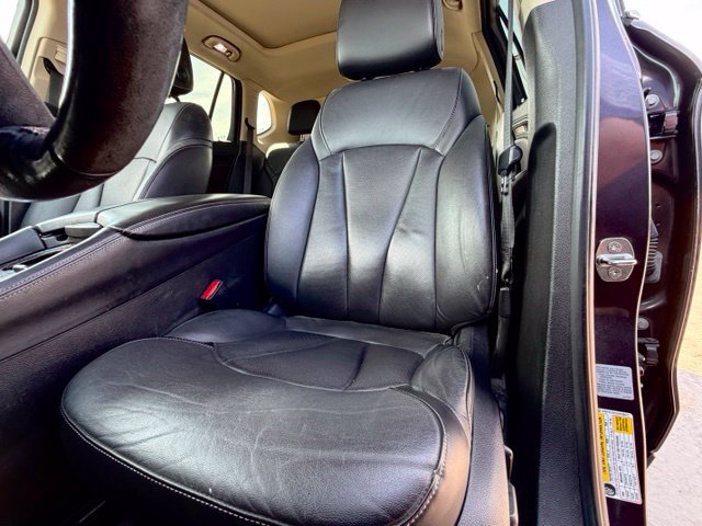 Used 2017 Buick Envision Premium AWD/4WD image 6