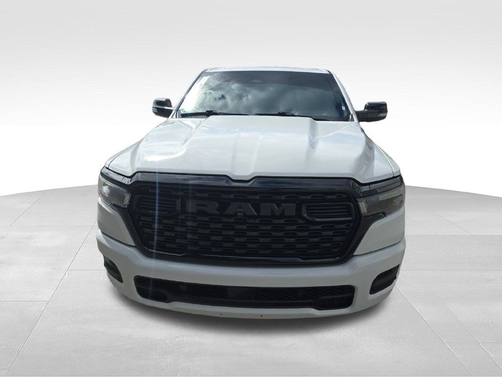 Used 2025 RAM 1500 Big Horn AWD/4WD image 10