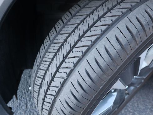 Used 2022 Lexus UX 200 image 13