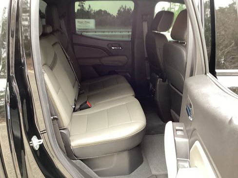 Used 2024 Chevrolet Colorado ZR2 w/ ZR2 Convenience Package III image 33