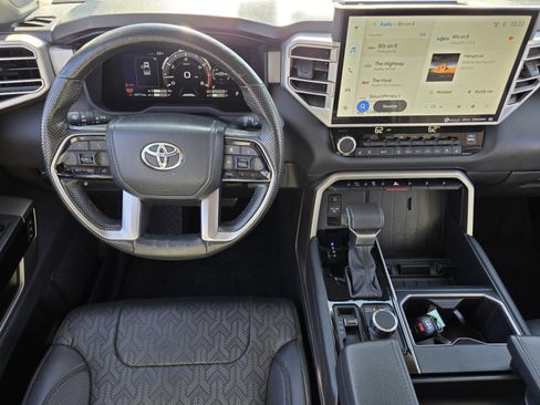 Used 2024 Toyota Tundra Limited image 12
