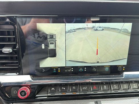 Used 2022 Chevrolet Silverado 1500 ZR2 AWD/4WD image 16