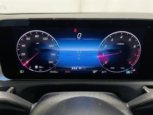 Used 2025 Mercedes-Benz CLA 250 4MATIC image 6